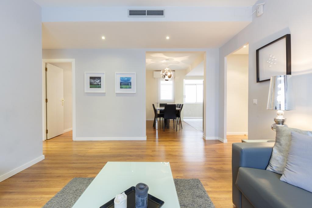 Alcam Futbol Apartment Barcelona Exterior photo