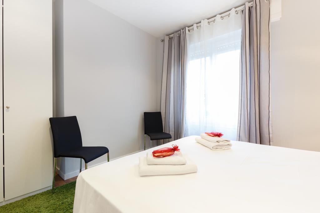 Alcam Futbol Apartment Barcelona Exterior photo