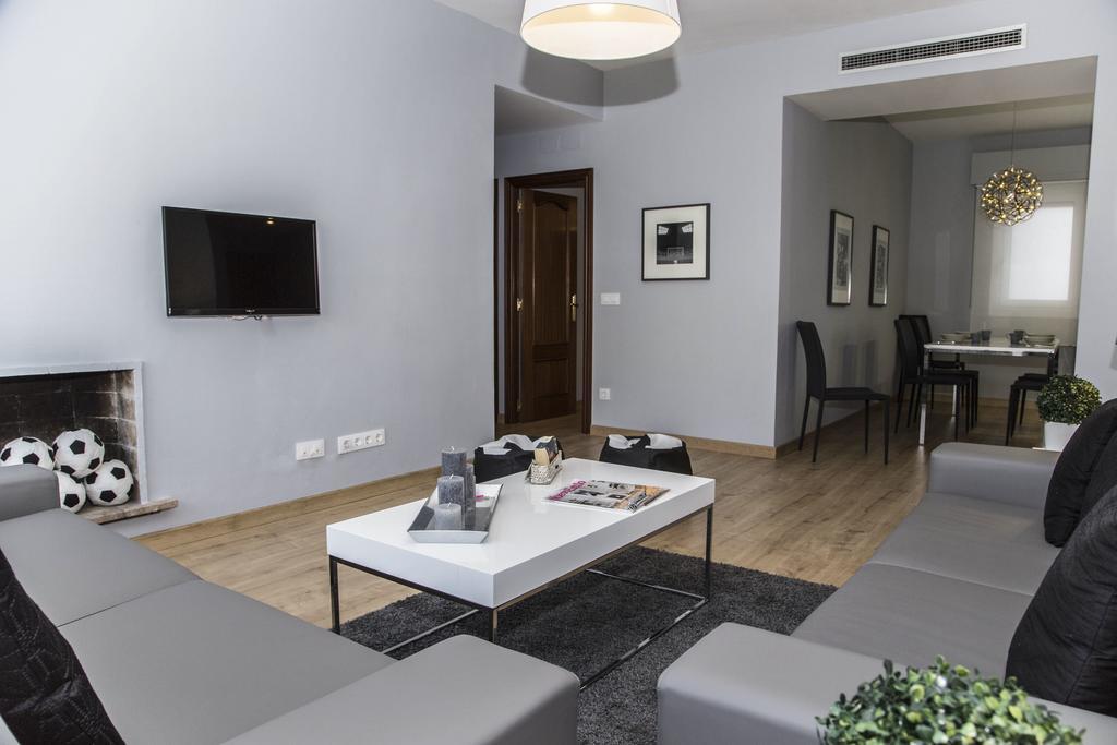 Alcam Futbol Apartment Barcelona Exterior photo